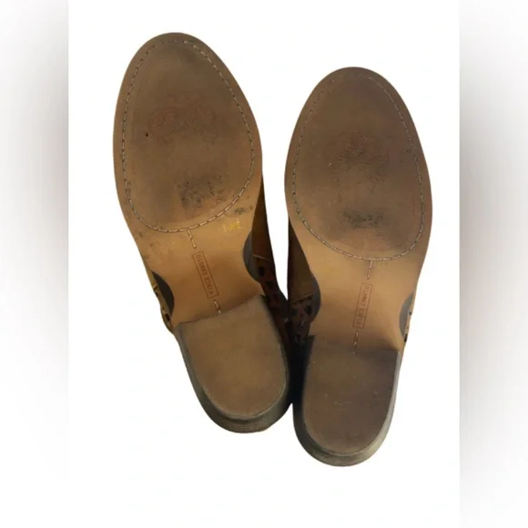 Vince Camuto VC-Perdula Pumpernickel Suede Booties - Picture 4 of 5